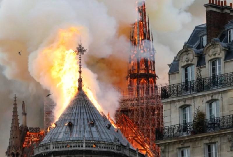 حريق كاتدرائية نوتردام في فرنسا…اخر التصريحات