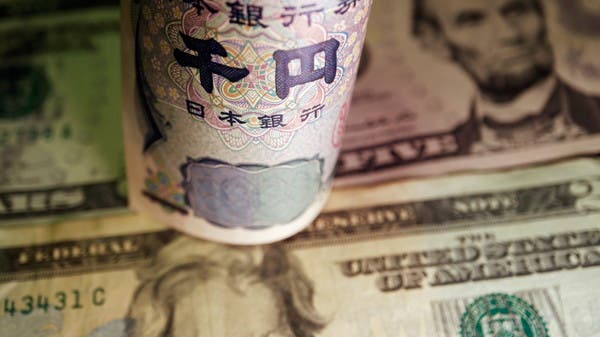الدولار يرتفع قليلا وسط تكهنات بتدخل المركزي الياباني لدعم الين