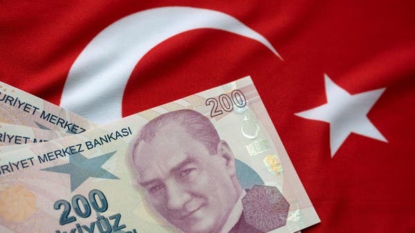 تركيا تشدد قواعد إقراض الشركات ذات الأرصدة الضخمة بالعملات الأجنبية لدعم الليرة
