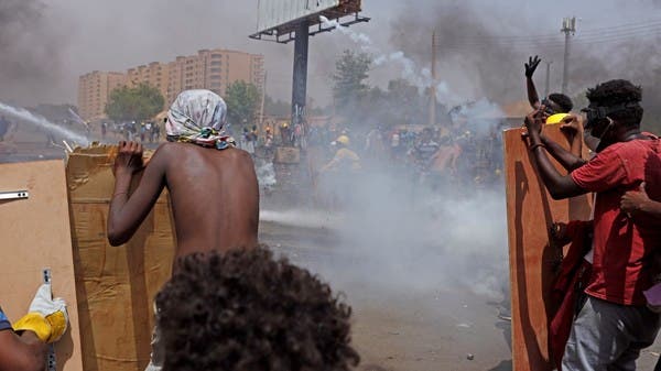 السودان.. صدامات بين الأمن والمتظاهرين في مليونية 25 أكتوبر