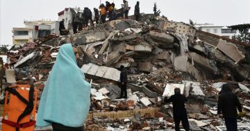 زلزال ثان يضرب تركيا وسوريا وعدد الضحايا يتخطى ١٢٠٠ قتيل . الجمال نيوز