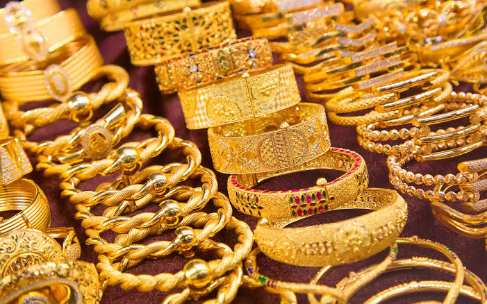هبوط سعر الذهب في مصر اليوم السبت 18 فبراير