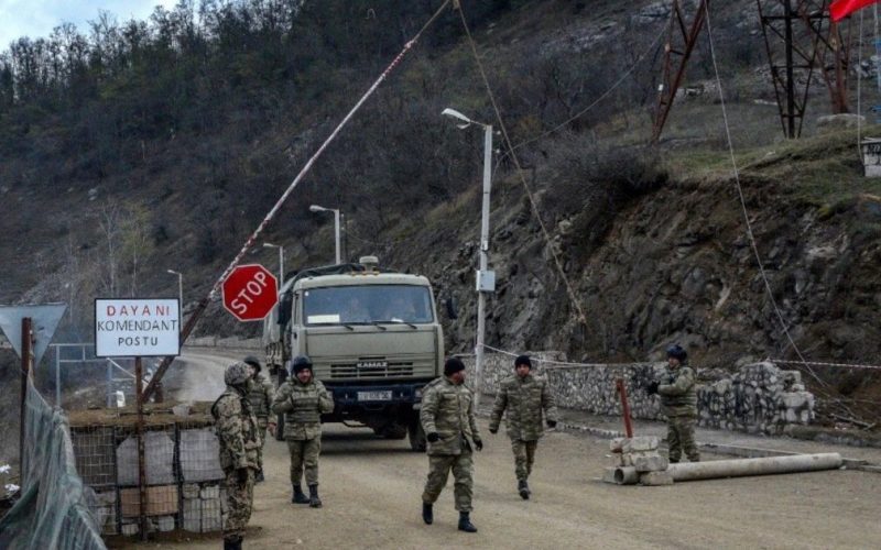 أذربيجان: أرمينيا قصفت مواقع عسكرية عبر الحدود واتخذنا “إجراءات انتقامية” . الجمال نيوز