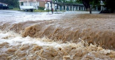أخبار سياسية – مصرع 4 أشخاص وفقدان 10 آخرين جراء فيضانات مفاجئة ضربت شرق بنسلفانيا