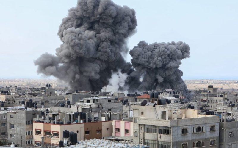 ارتفاع شهداء غزة والضفة إلى 2215 شخصًا منذ بداية العــ,,دوان الإسرائيلي . الجمال نيوز