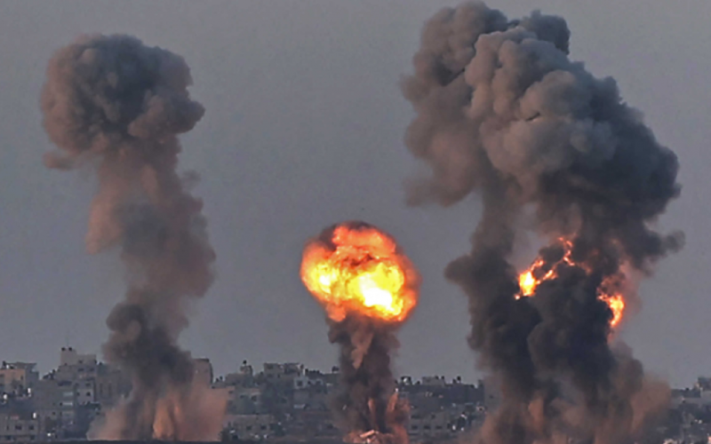 “طوفان الأقصى”: 1000 قتيل إسرائيلي.. والاحــ.ـــتلال يكثف ضرباته الجوية على غزة . الجمال نيوز